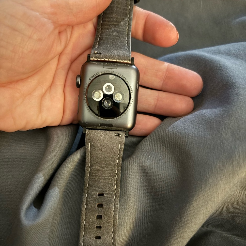 Series 3 38mm Apple Watch. Does not come with original band. - Picture 2 of 2
